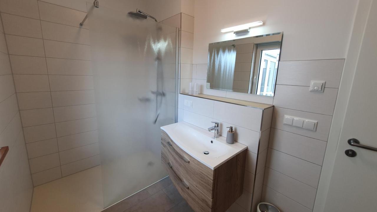 Ferienwohnungen "Godewind", Appartements Mit Balkon Oder Terrasse Цинновиц Экстерьер фото